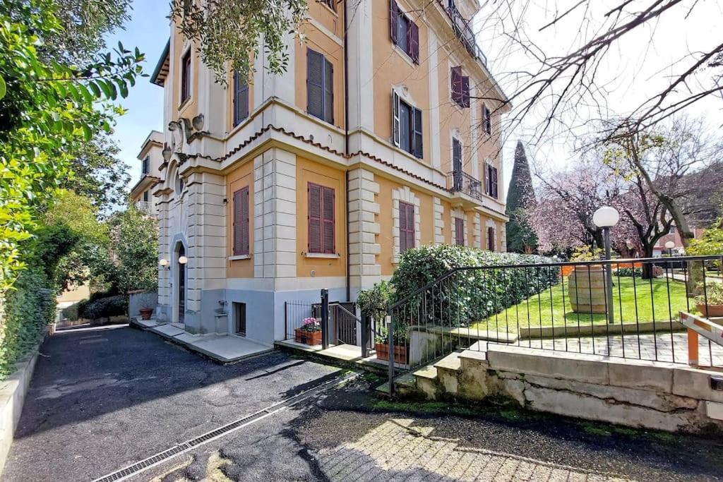 רומא Vatican Apartment With Parking מראה חיצוני תמונה